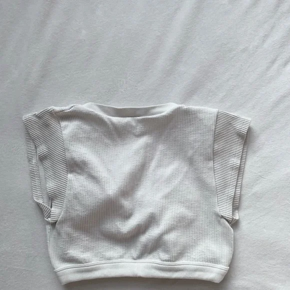 white ribbed cropped front tie Urban outfitters top - Picture 8 of 9
